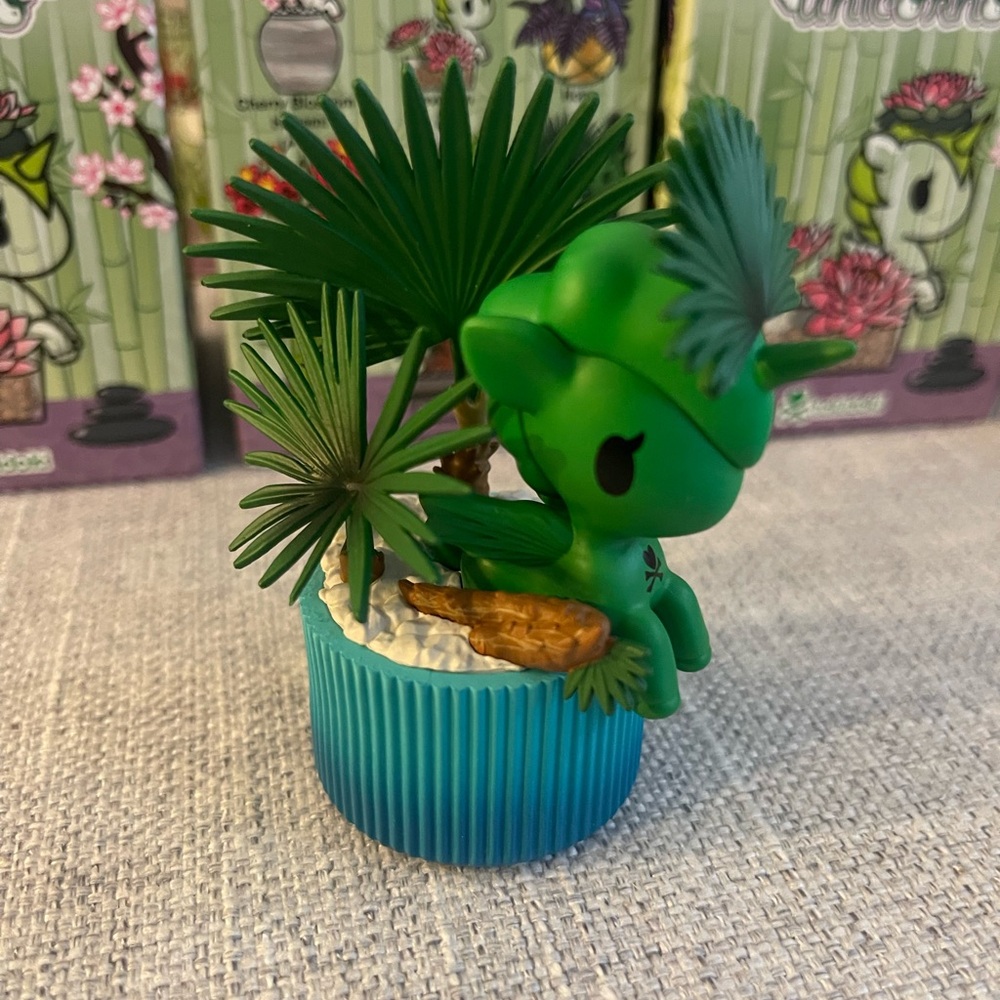 Botanical Harmony Unicorno Blind Box - Prosperity